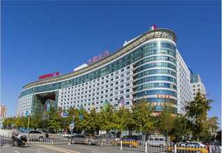 山东新能源插头插座连接器生产厂商